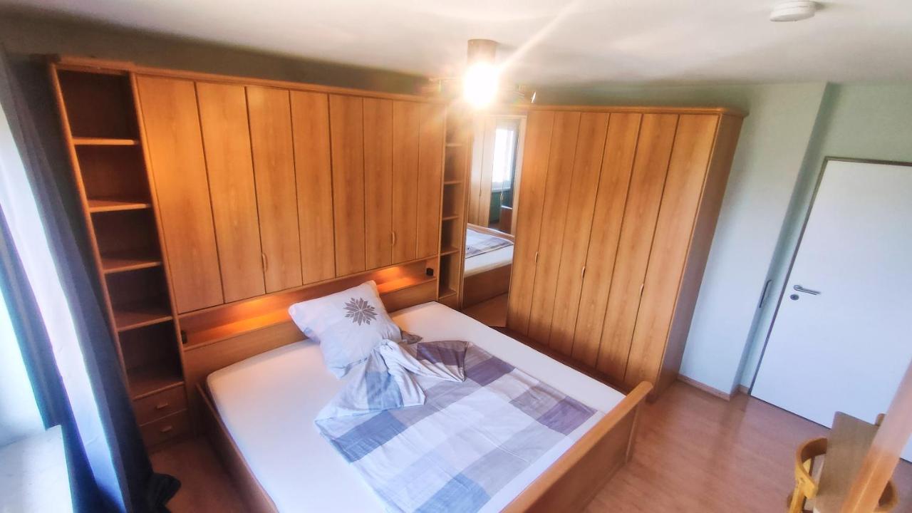 Jan'S Homestay! #Kassel-Лофельден Экстерьер фото